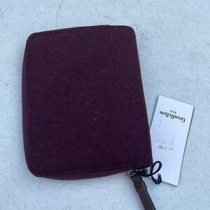 Goodfellow Suede Travel Organizer.